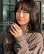 <b>身从脚踝爬到锁骨</b>